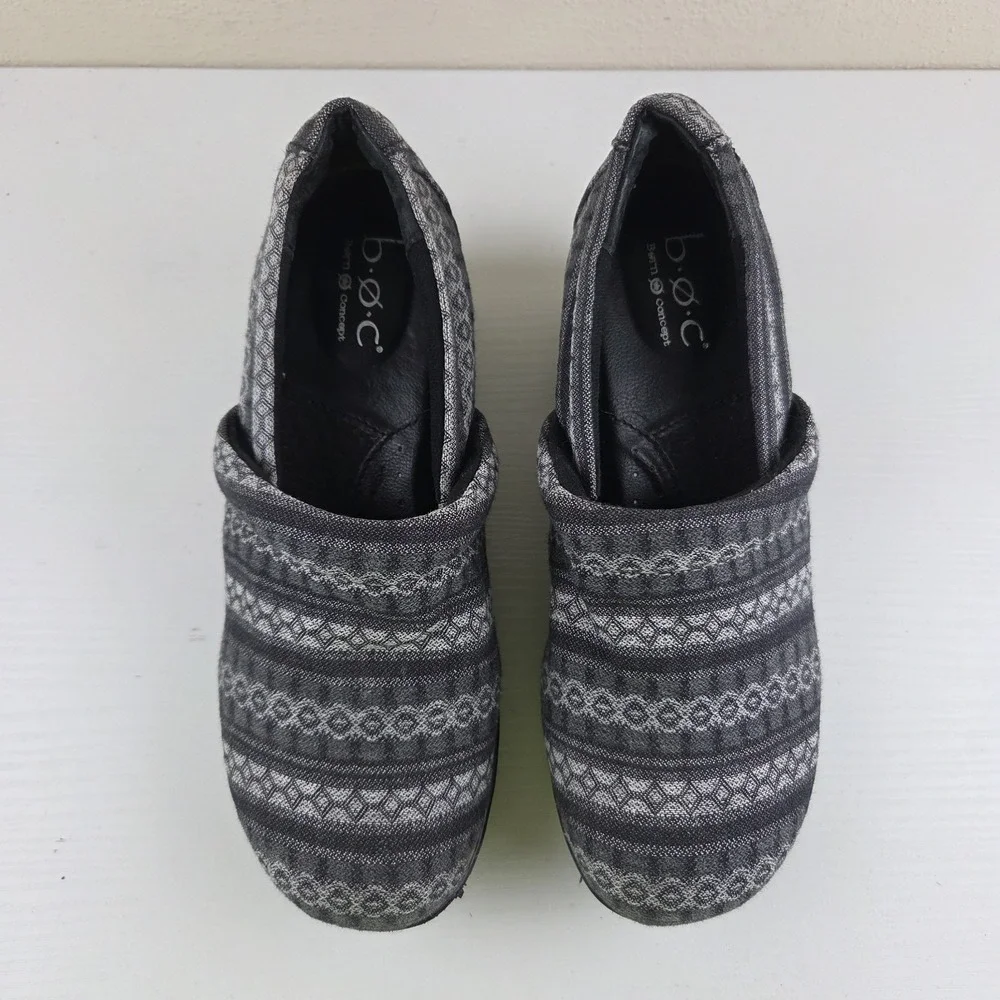 Born B.O.C. Gray/Black Slip On Fabric Clogs Heels Mules Women's Size 8 M
